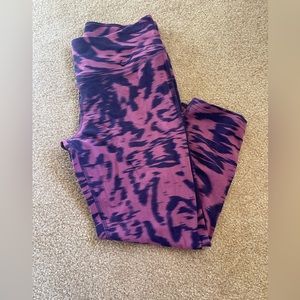 Gently used- Nike Dri-Fit leggings